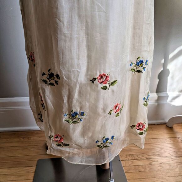 Vintage 90s Laura Ashley Silk Maxi Dress Floral Embroidery Shift Cottagecore 6 - Picture 11 of 13